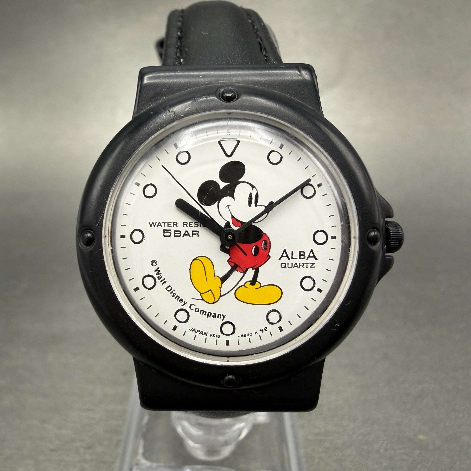 Seiko ALBA Mickey Watch Women 32mm White Dial Black Tone Round V515-6210 New Bat0