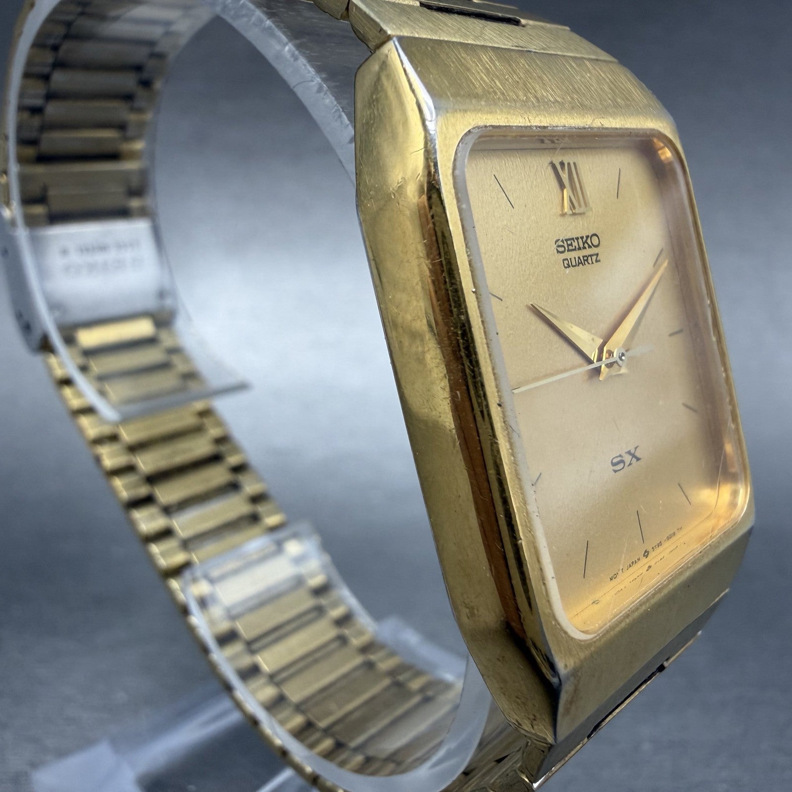 Seiko SX Tank Watch Men 26mm Champagne Dial Gold Tone Rectangle 5Y95-5009 NewBat3