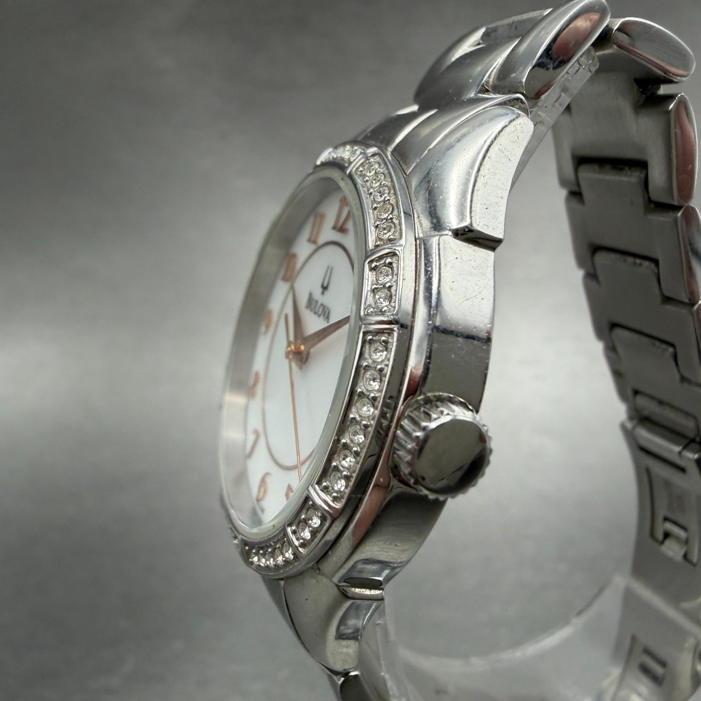 Bulova Watch Women 33mm MOP Dial Silver Tone Round 96L146 New Battery Diamond2