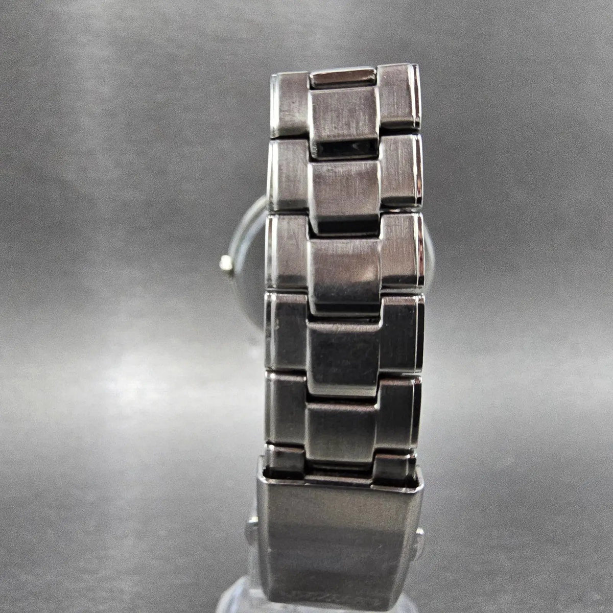 Citizen Eco-Drive Watch Men 35mm White Dial Silver E031-S060168 Round Runs JDM8