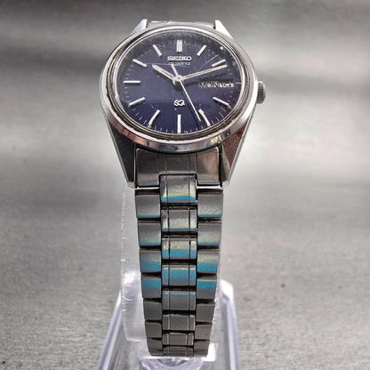 Seiko SQ Watch Women 23mm Blue Dial Silver Tone Daydate 2A23-0010 New Battery5