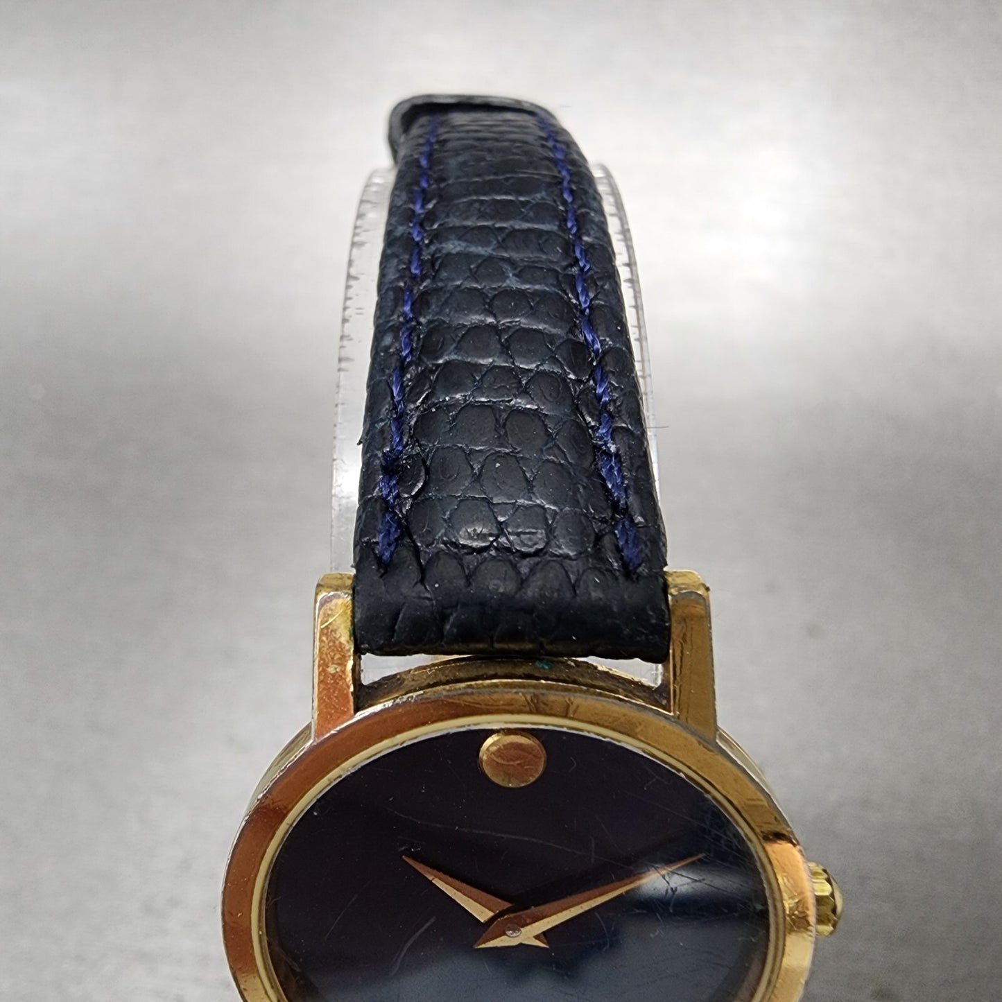 Movado Museum Watch Women 24mm Blue Dial Gold Tone Round 87A1832 PARTS5