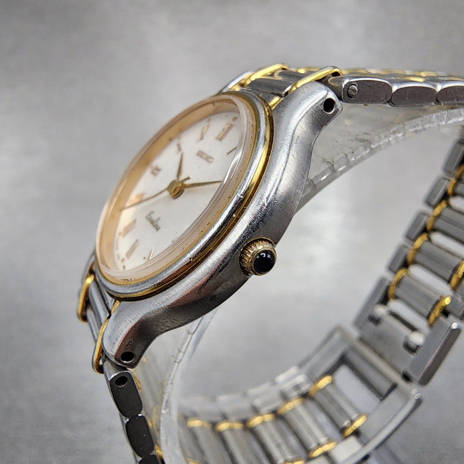 Seiko Exceline Watch Women 23mm White Dial Two Tone 12210190 New Battery2