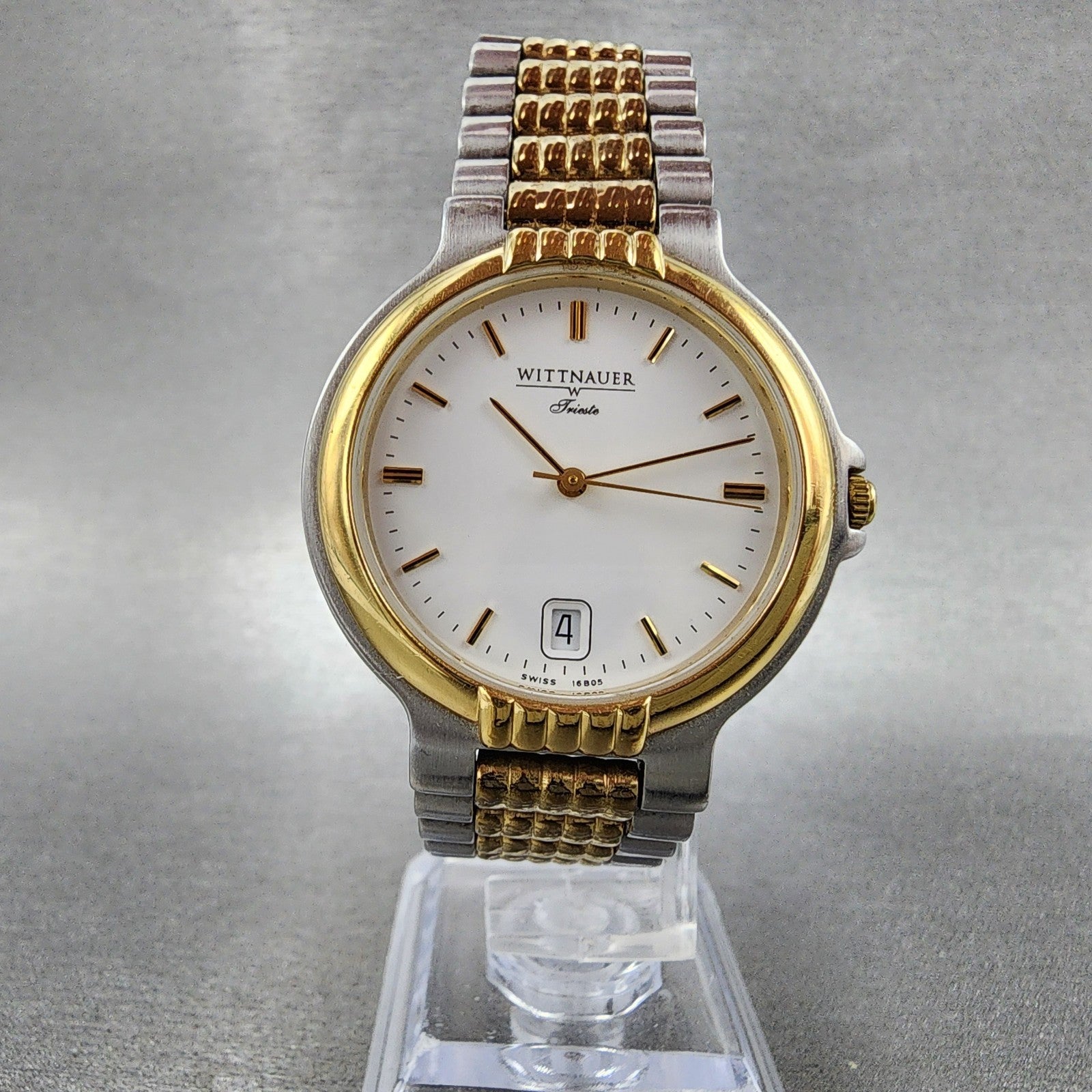 Wittnauer Trieste Watch Men 34m White Dial Two Tone Date Round New Battery5