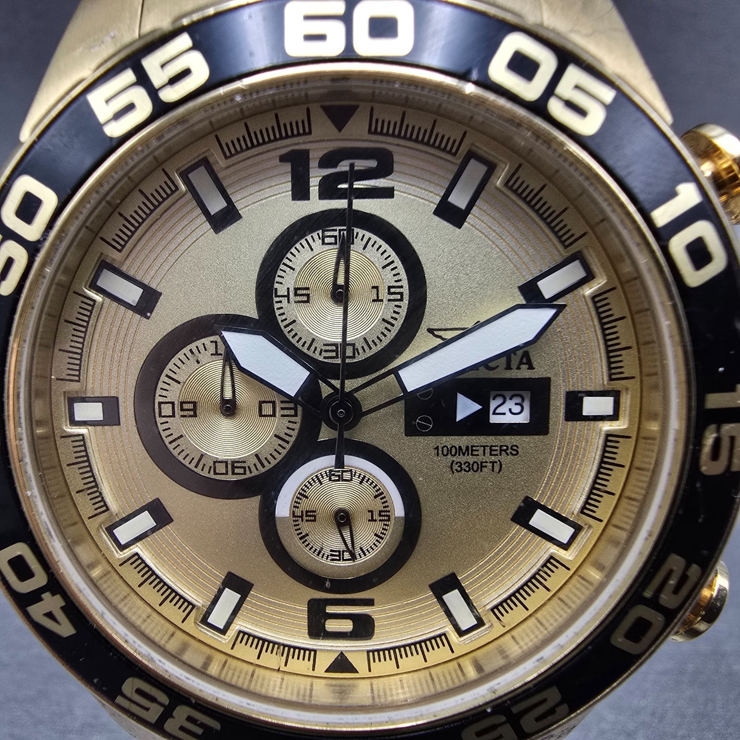 Invicta Chronograph Dive Watch Men 46mm Champagne Dial Gold Tone Date New Batt1