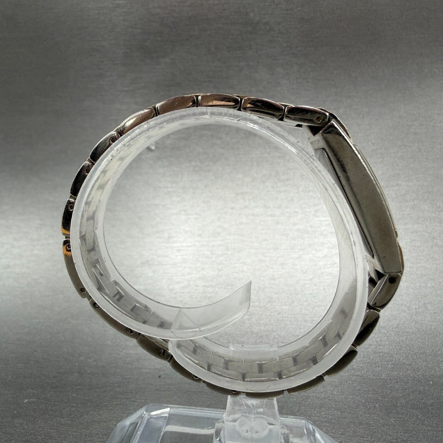 Bulova Watch Women 15mm MOP Dial Two Tone Rectangle 98L001 New Battery8