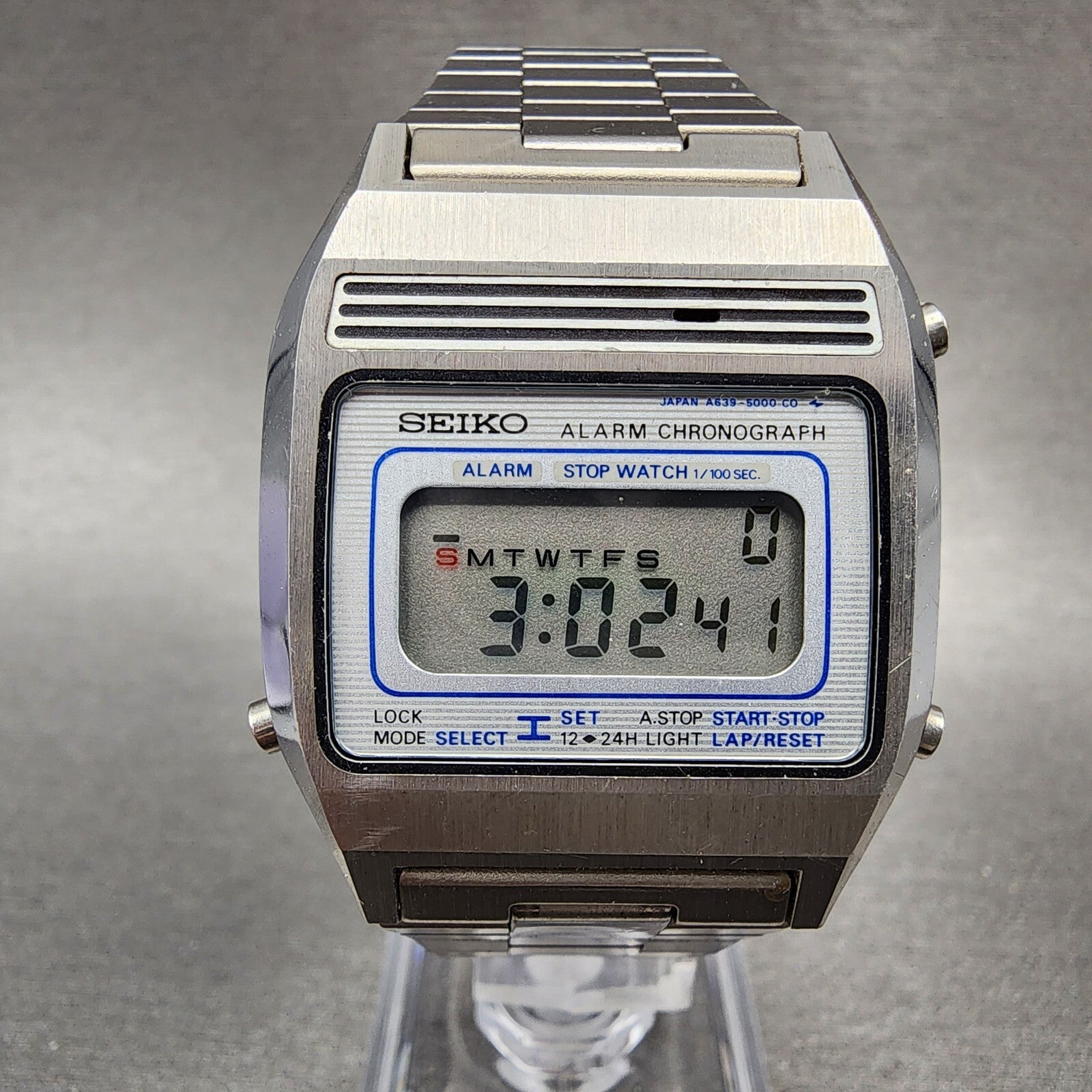 Seiko Digital Watch Men 33mm Stainless Steel Daydate Octagon A6395000 New Batt0