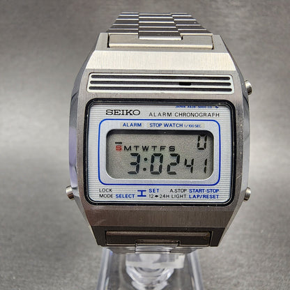 Seiko Digital Watch Men 33mm Stainless Steel Daydate Octagon A6395000 New Batt0