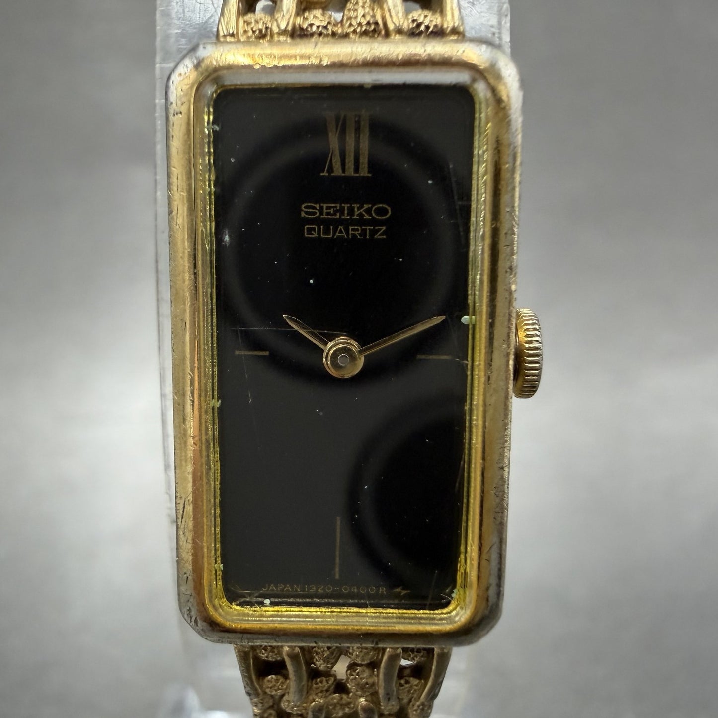 Seiko Tank Watch Women 13mm Black Dial Gold Tone Rectangle 13205249 New Battery1