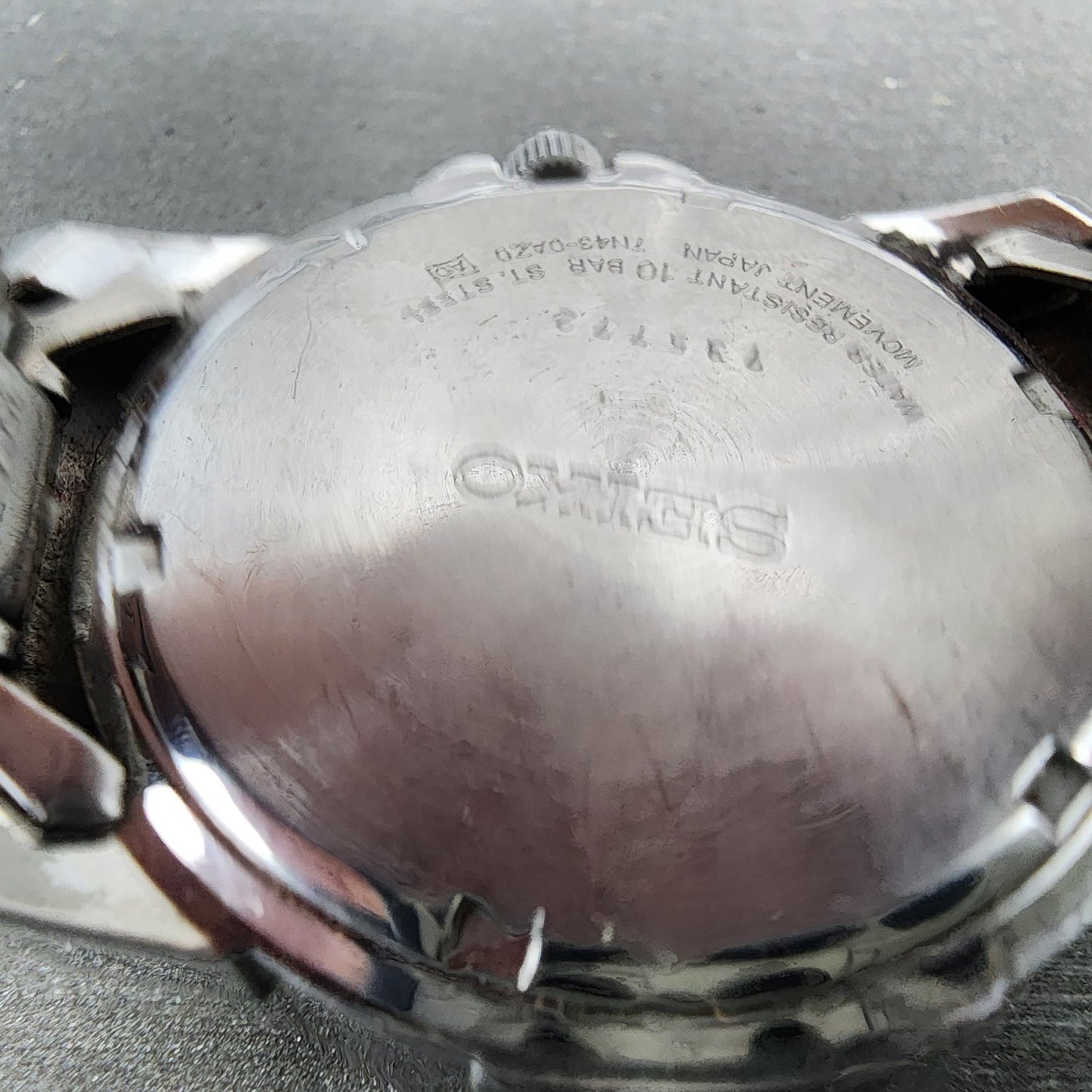 Seiko 100m Watch Men 39mm Black Dial Silver Tone Daydate Round 7n430az09