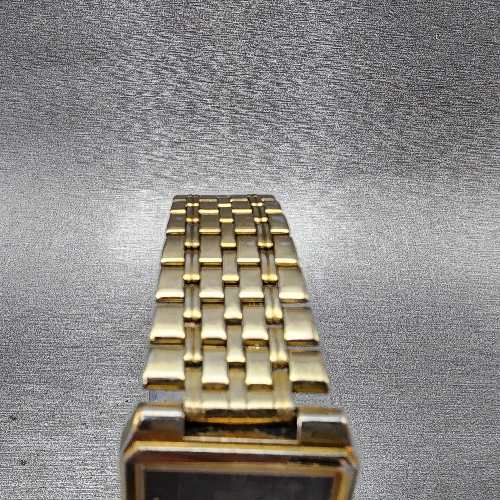 Seiko SX Tank Watch Men 27mm Black Dial Gold Tone V701-5G20 New Battery4