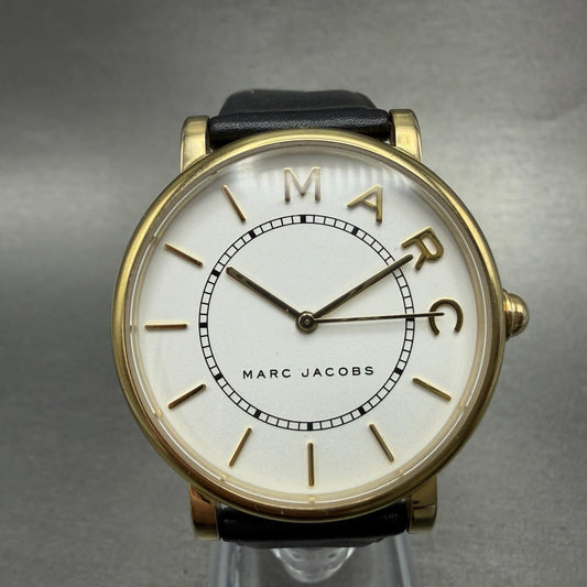 Marc Jacobs Roxy Watch Women 37mm White Dial Gold Tone Round MJ1532 New Battery0