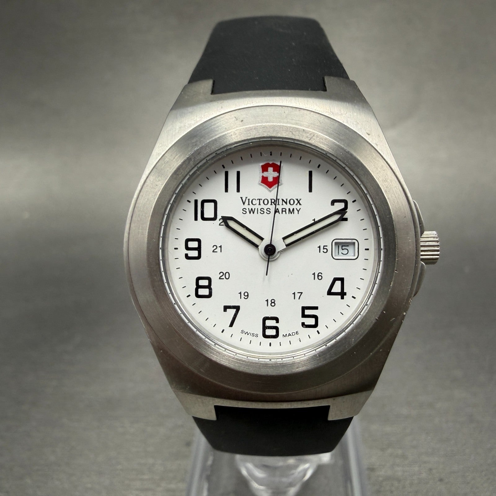 Victorinox Swiss Army Excursion Watch Women 30mm White Dial Silver Tone New Batt0