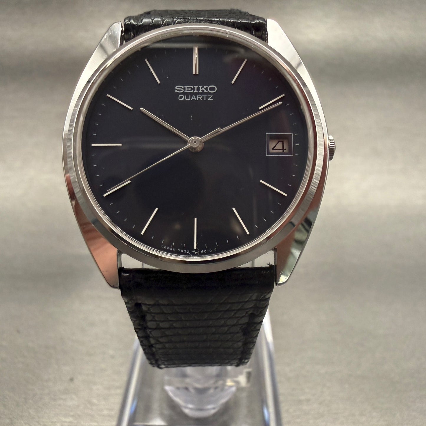 Seiko Watch Men 32mm Black Dial Silver Tone Date Round 7432-6020 New Battery5