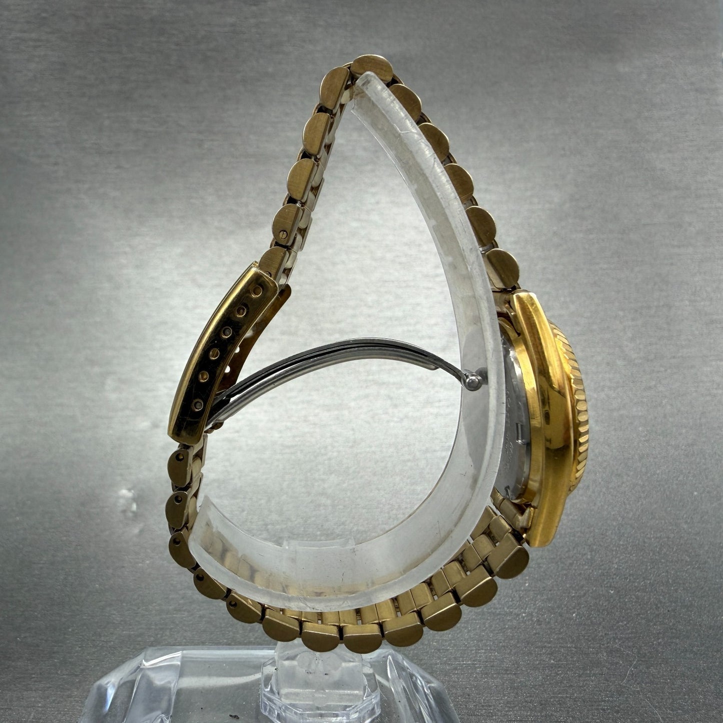 Seiko Watch Women 25mm Gold Dial Gold Tone Daydate Round 7N83-0041 New Battery 98