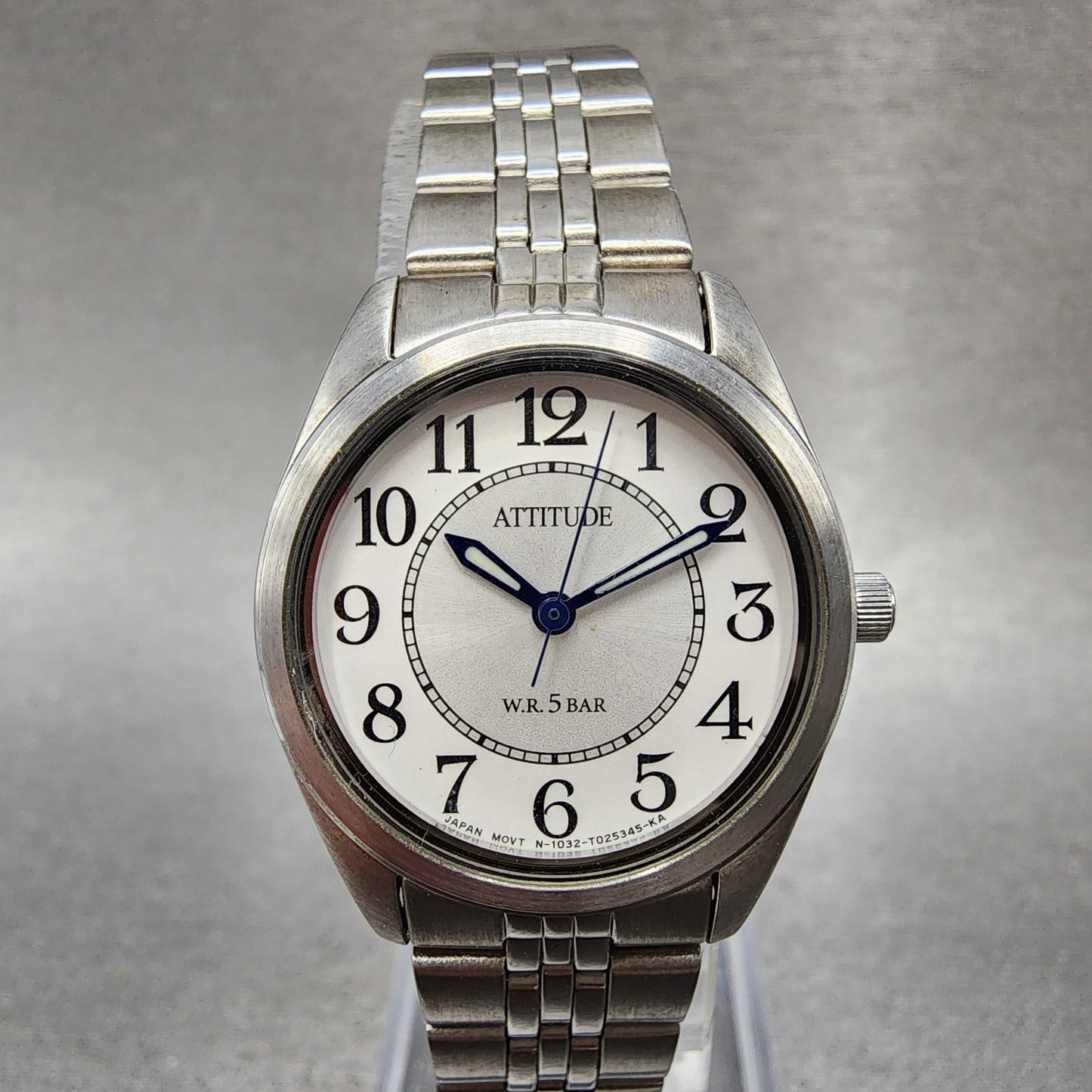Citizen Attitude Watch Women 25mm Silver Dial Silver Tone Round New Battery0