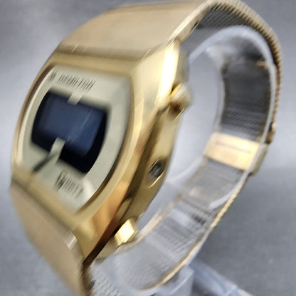 Hamilton Digital Watch Men 32mm LCD 14K Gold Plated Rectangle PARTS Vintage3