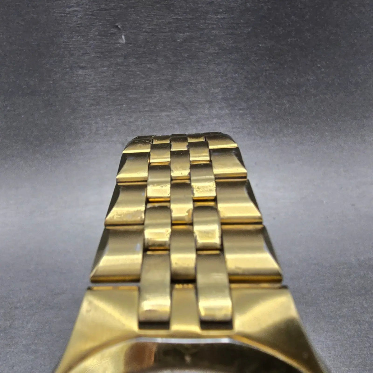 Citizen Eco-Drive Watch Men 39mm Cream Dial Gold Daydate E101-S044286 READ!!!!!!4