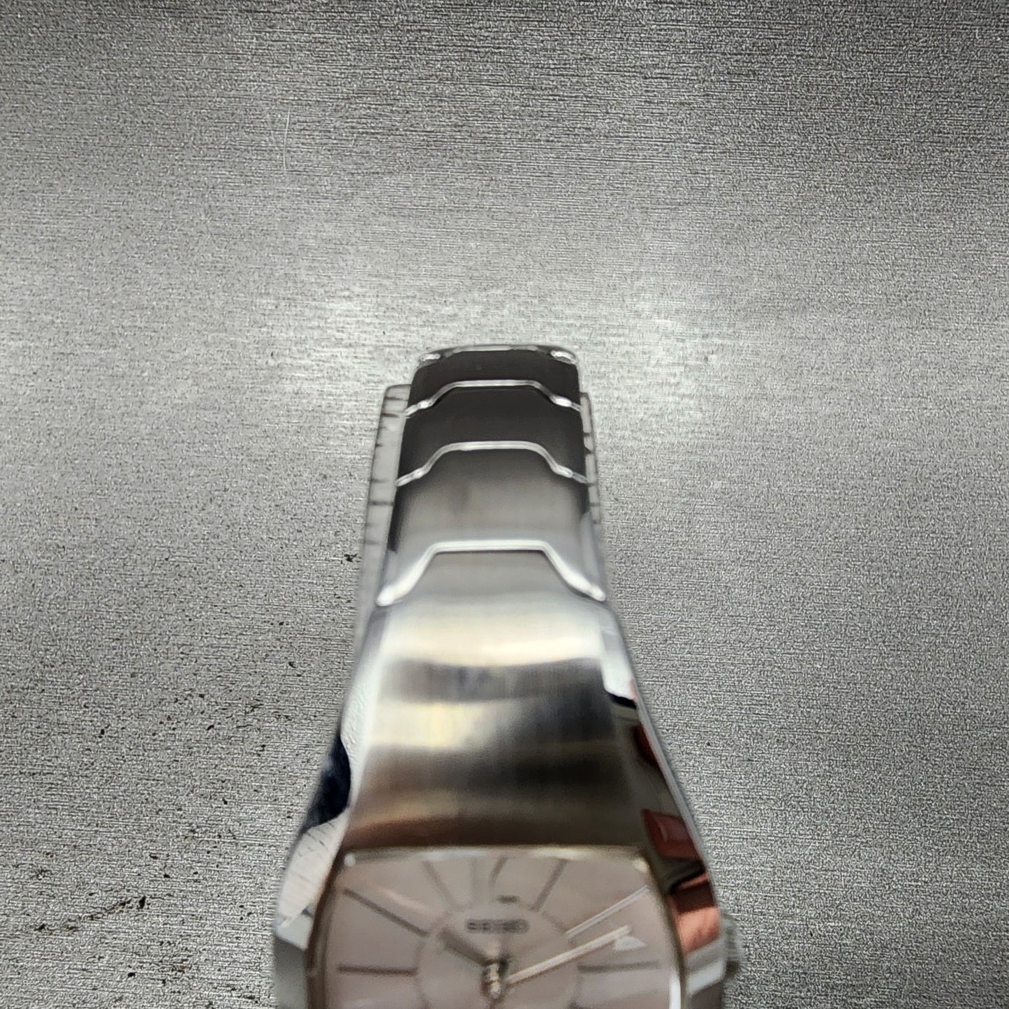 Seiko Watch Women 24mm Silver Dial Silver Tone Round 4n215460 New Battery4