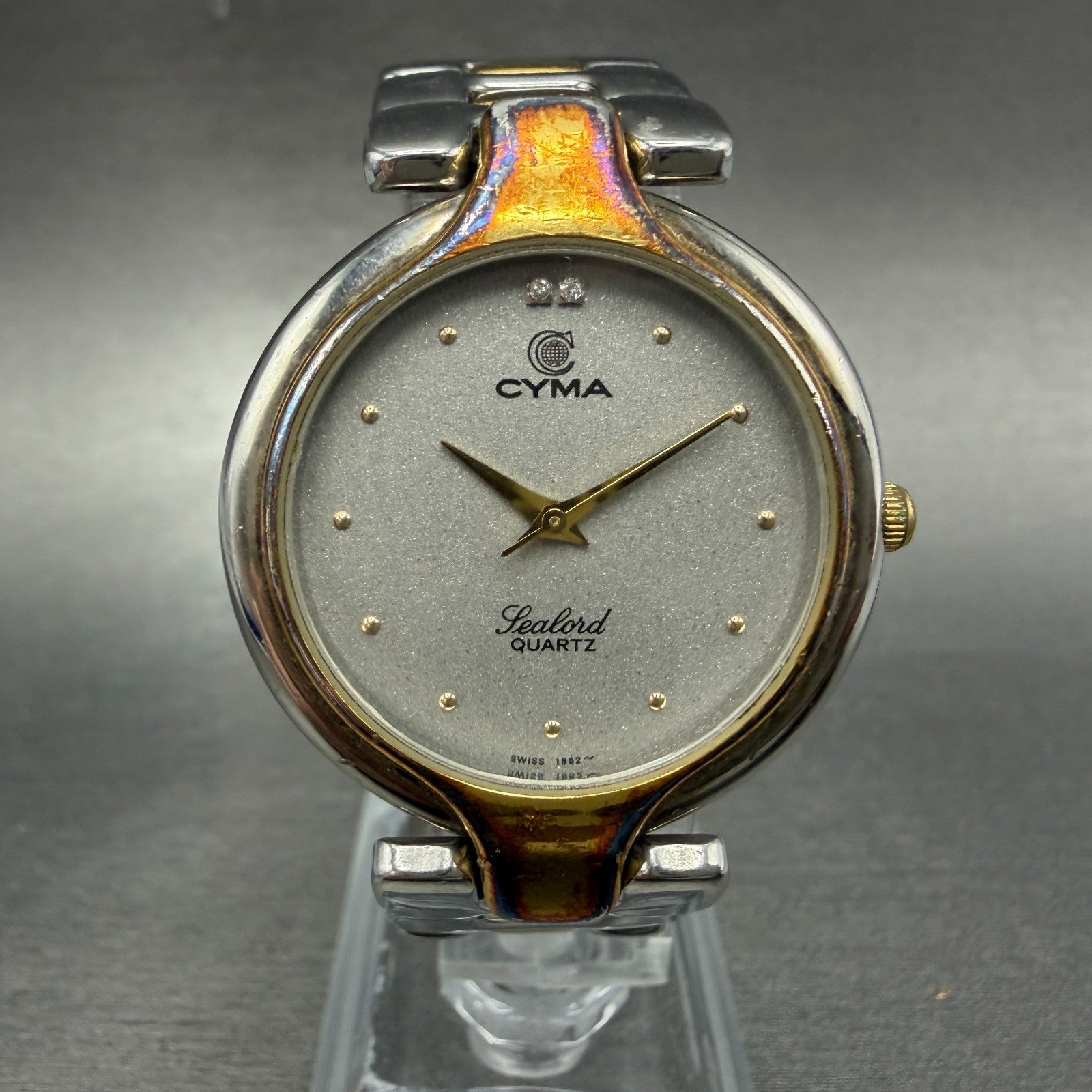 Cyma Sealord Watch Men 32mm Silver Dial Two Tone Round 411 New Battery1