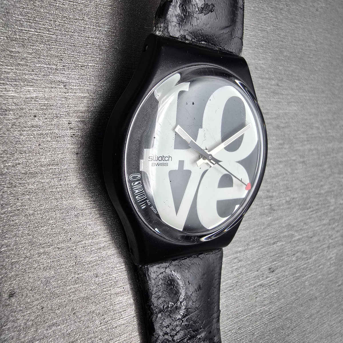 Swatch Enigmatic Love Watch Men 34mm White Dial Black Tone GB218 New Battery 235