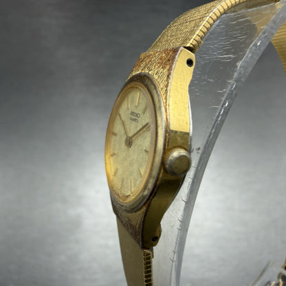 Seiko Watch Women 18mm Champagne Dial Gold Tone Round VTG 2C20-0029 New Battery2