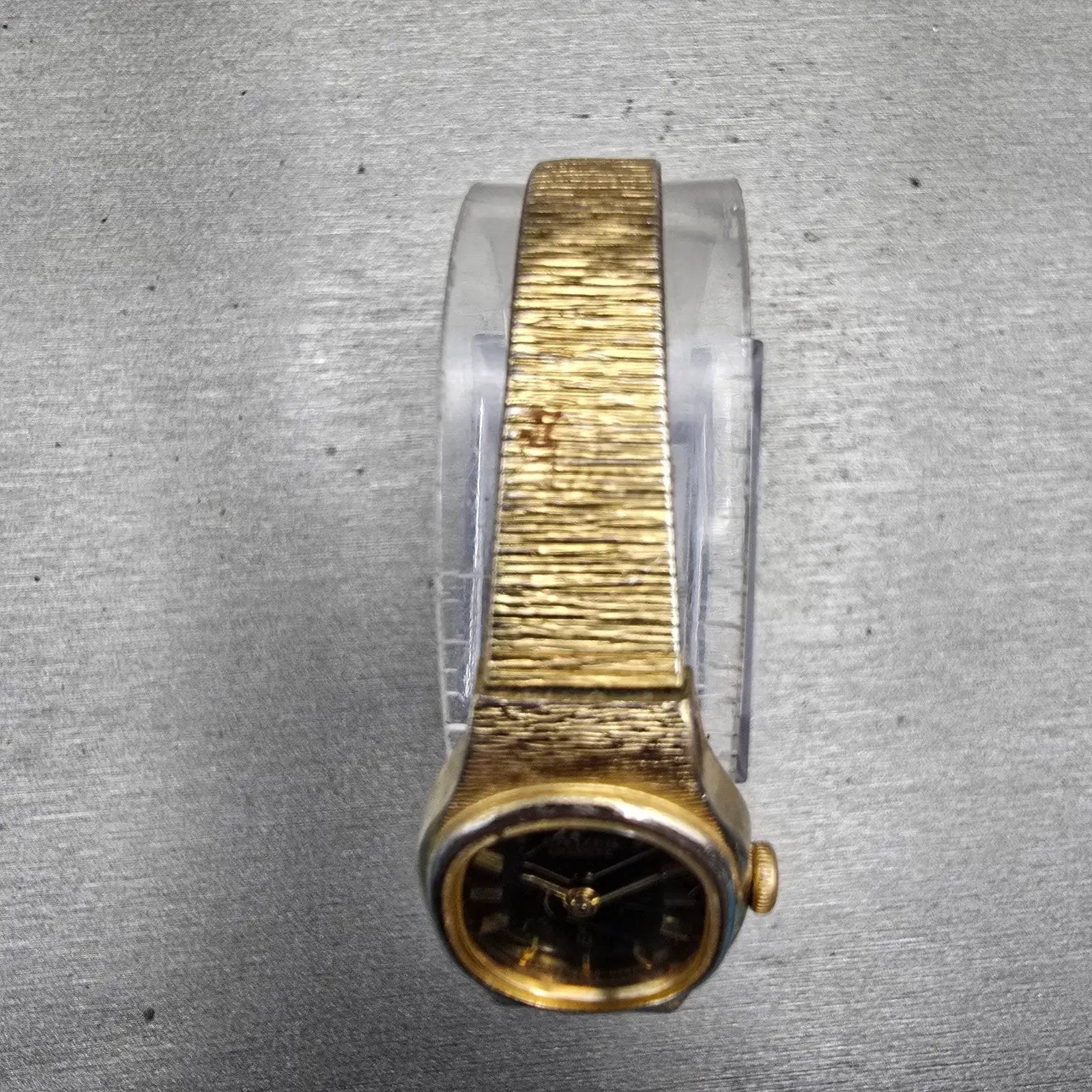 Citizen CQ Watch Women 17mm Black Dial Gold Tone Oval 5920-S49615 New Battery4
