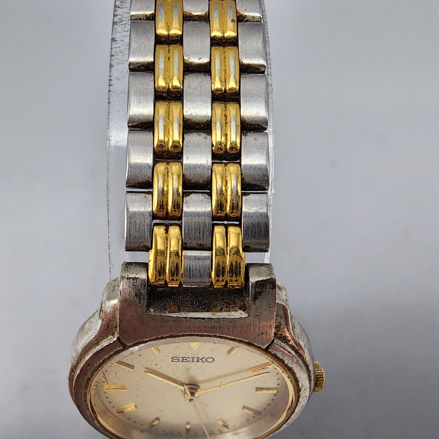 VTG Seiko Watch Women 24mm Champagne Dial Two Tone Round V701-2B90 New Battery