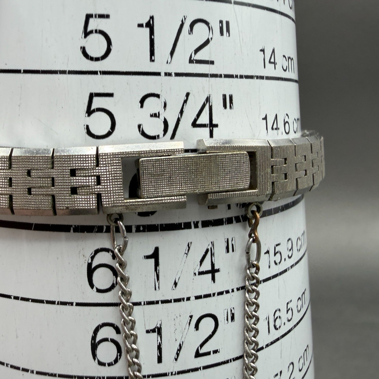 Seiko Watch Women 18mm Silver Dial Silver Tone Manual Round 11-0639 Runs JG810