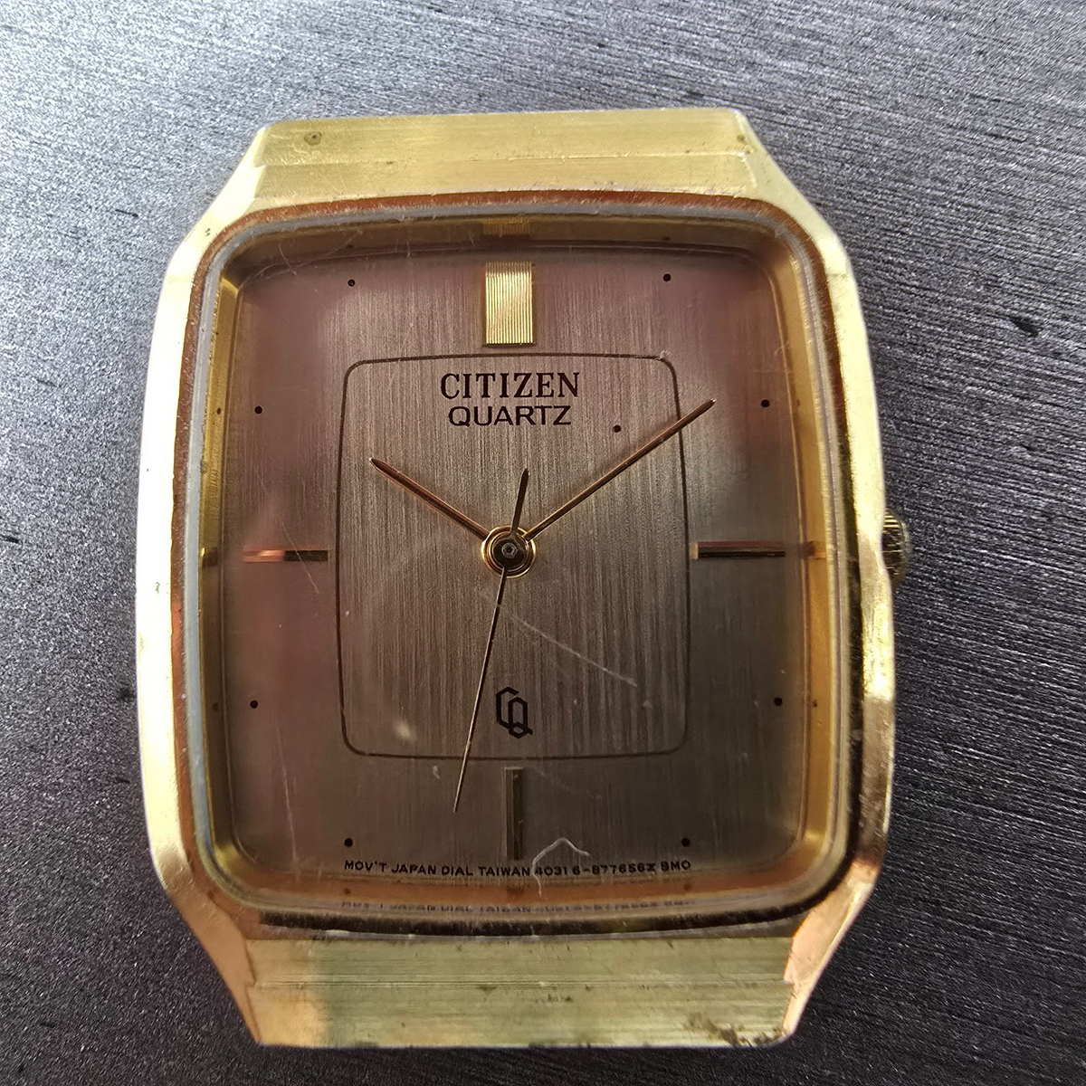 Citizen CQ Tank Watch Men 27mm Champagne Dial Gold Octagon 4031-893514 PARTS2
