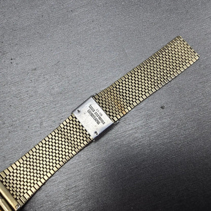 48425303