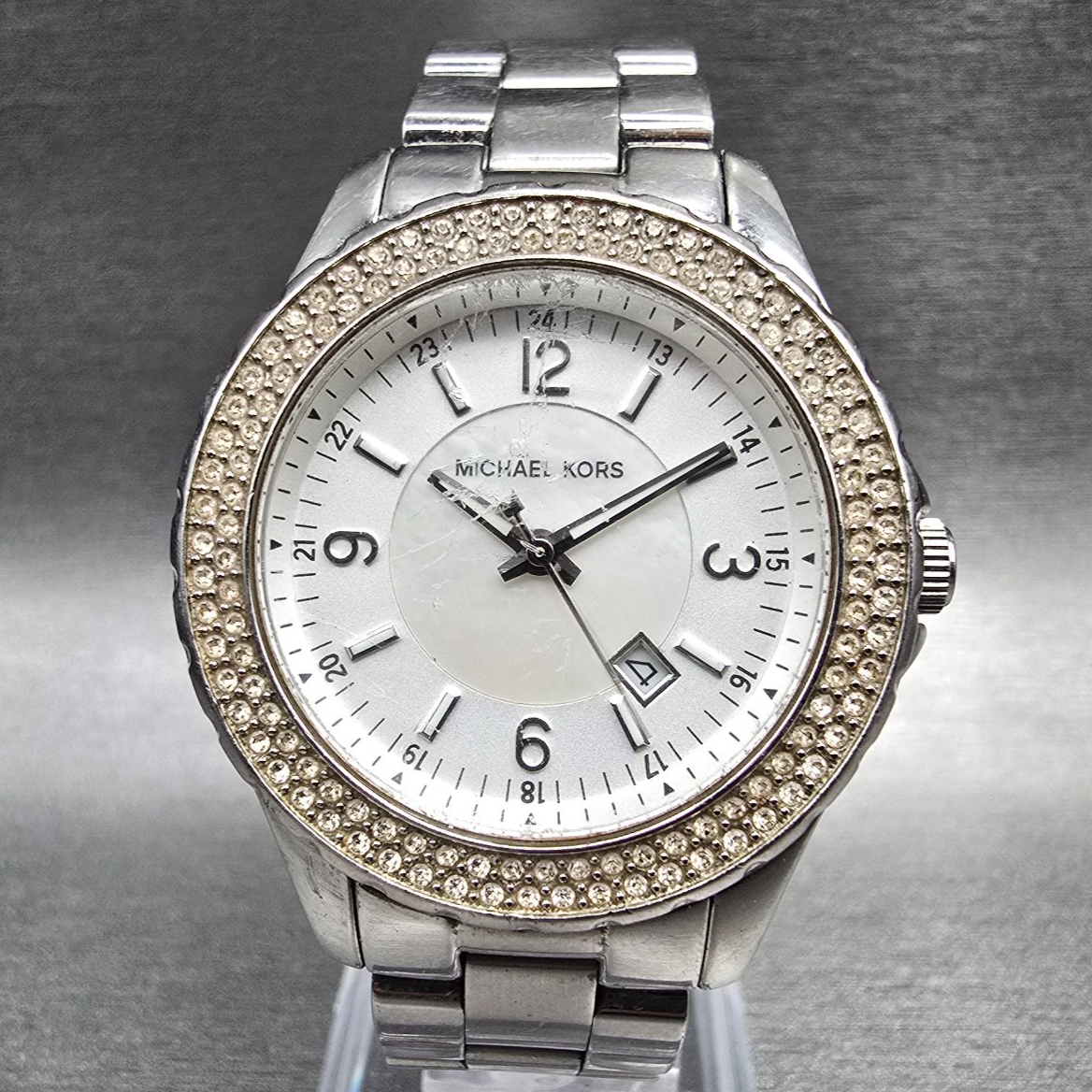 Michael Kors Madison Watch Women 33mm MOP Dial Silver Tone Date MK-5401 New Batt0