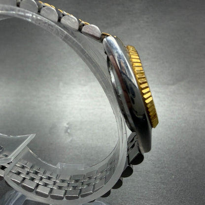 Seiko Watch Women 25mm White Dial Two Tone Daydate Round 7n83-0041 New Batt N9H3