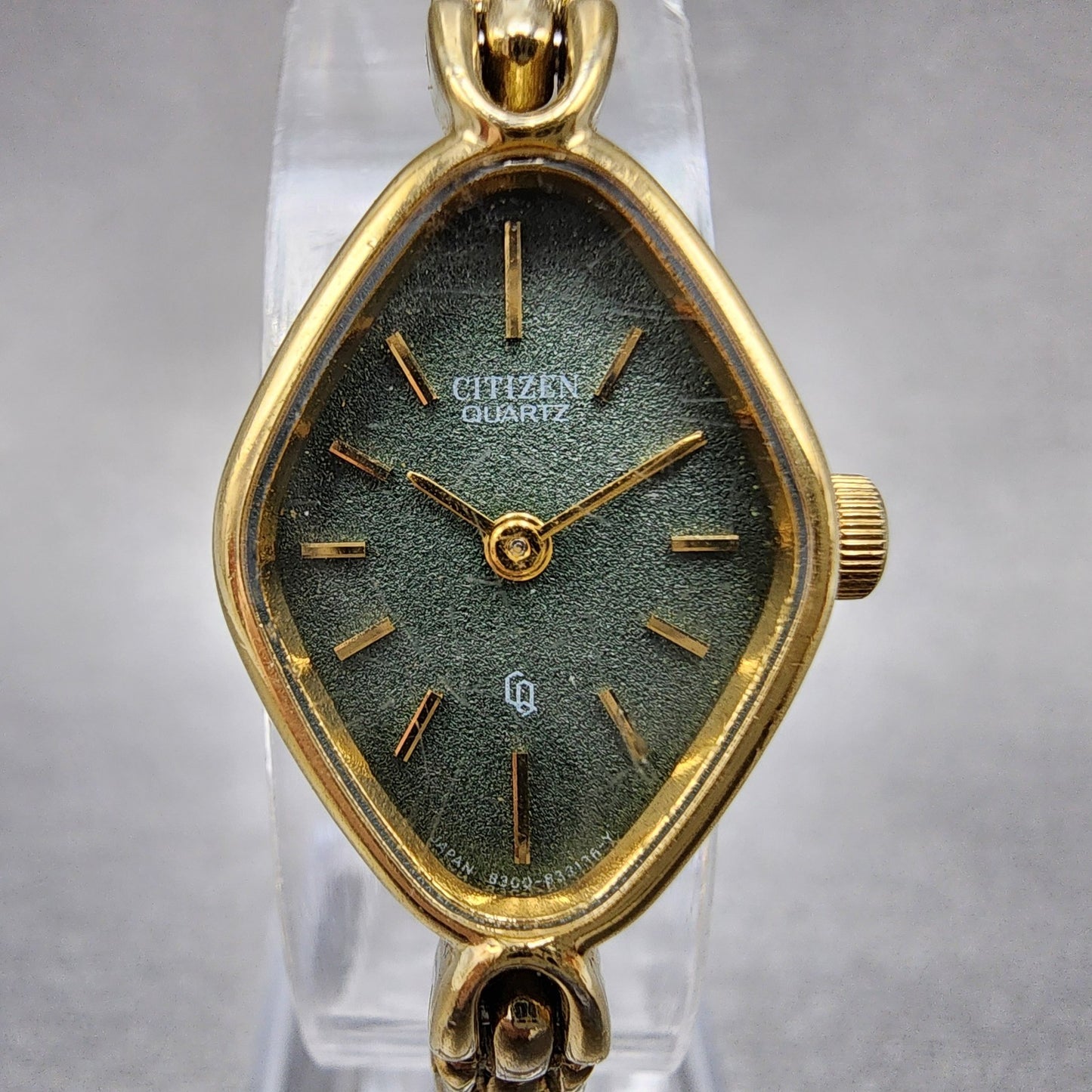 Citizen CQ Watch Women 17mm Green Dial Gold Tone Oval 4832230 New Battery1