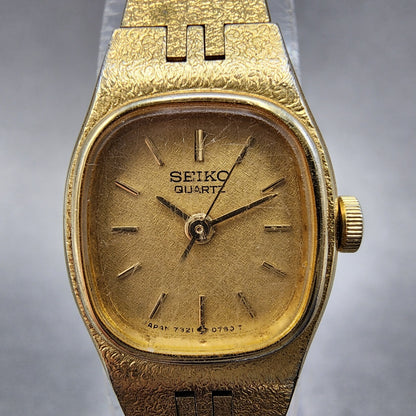 Seiko Watch Women 17mm Gold Dial Gold Tone Rectangle 73215399 New Battery1