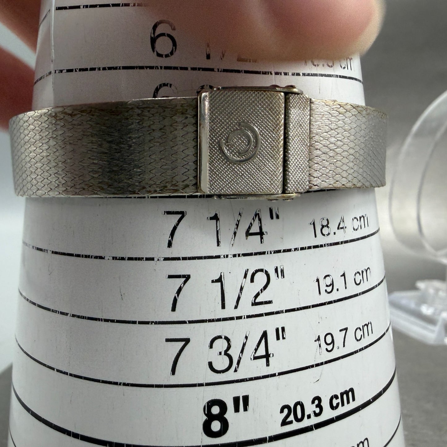Certina Watch Women 25mm Silver Dial Silver Tone Manaul Wind Oval Runs VTG10