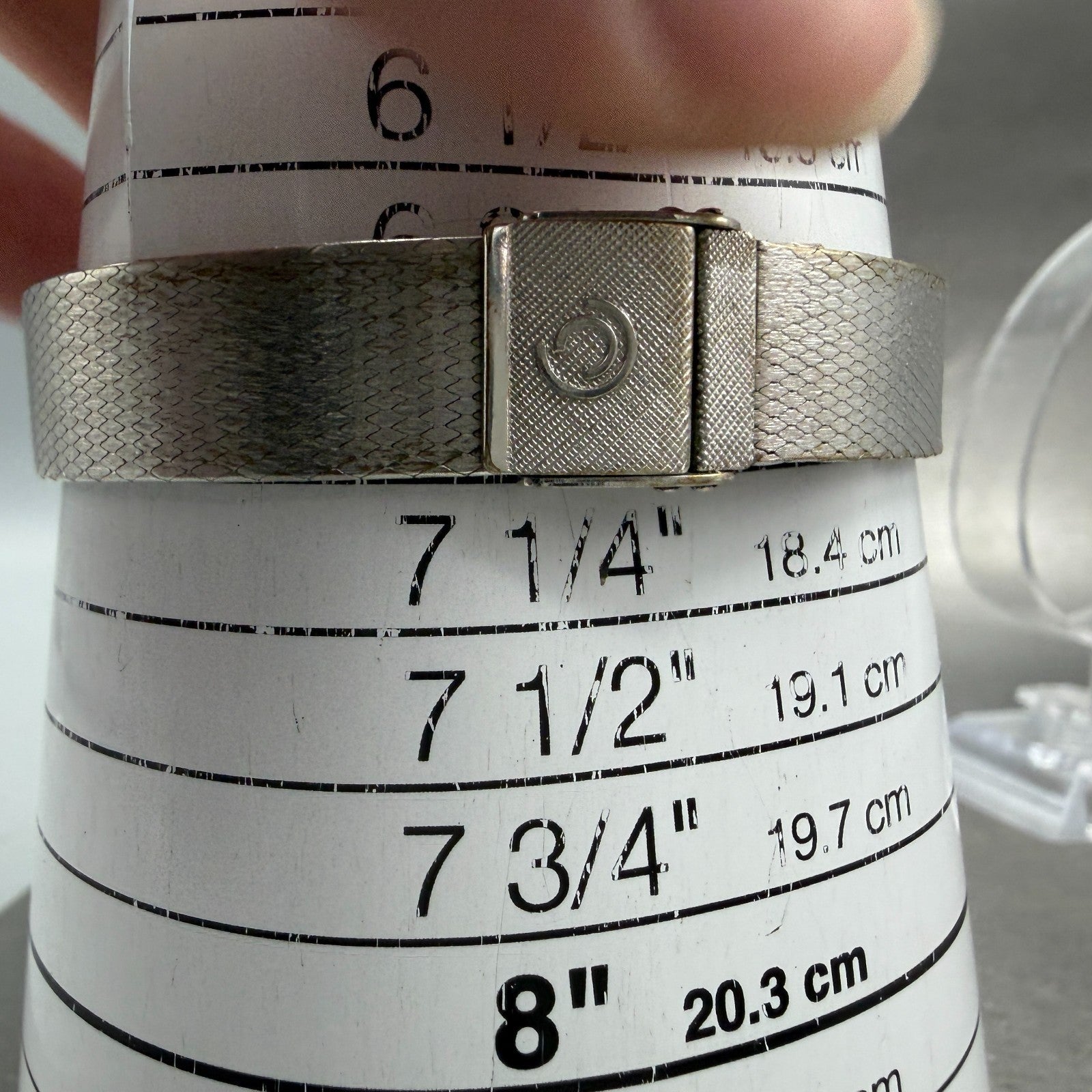 Certina Watch Women 25mm Silver Dial Silver Tone Manaul Wind Oval Runs VTG10