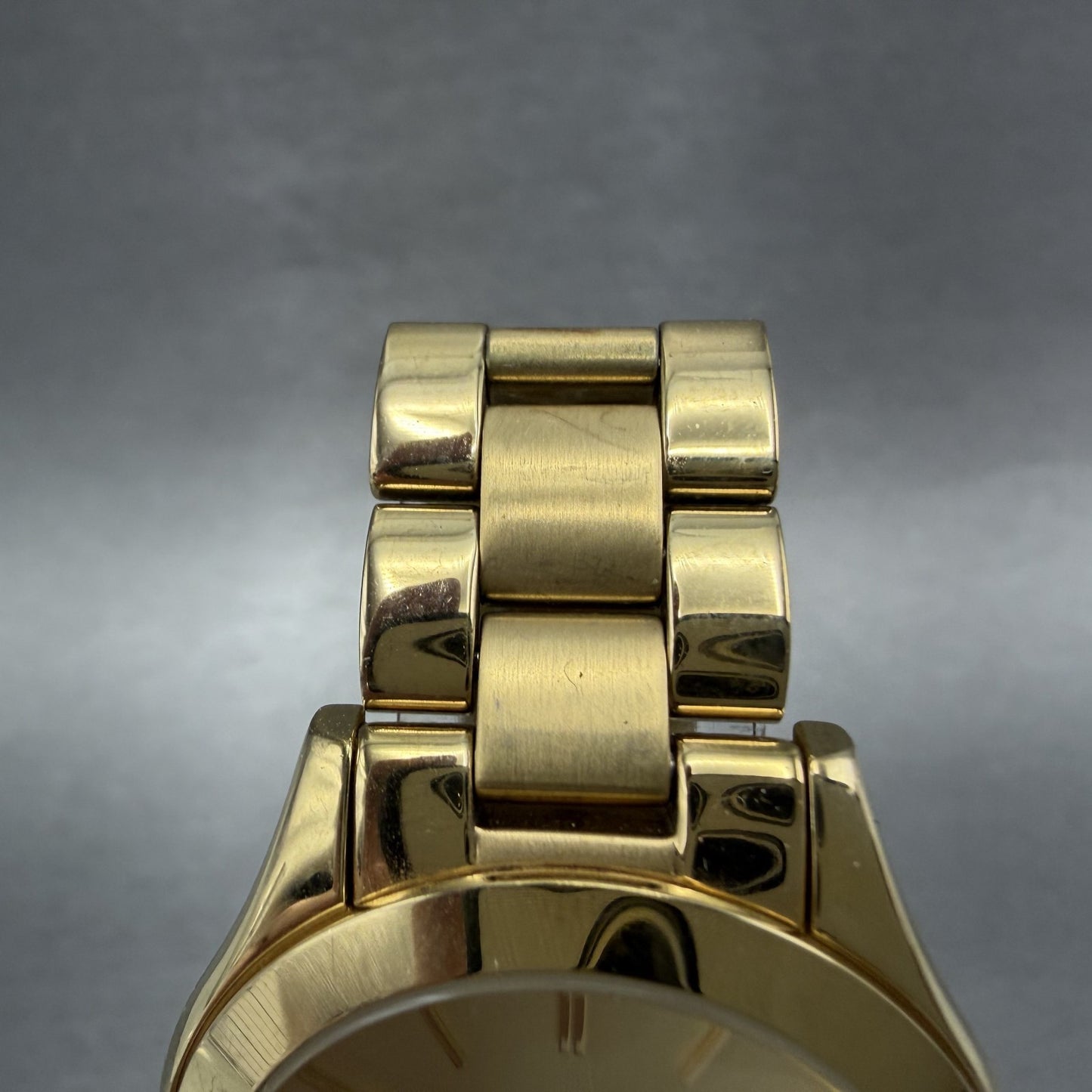 Michael Kors Slim Runway Watch Women 34mm Gold Dial Gold Tone Round New Battery4