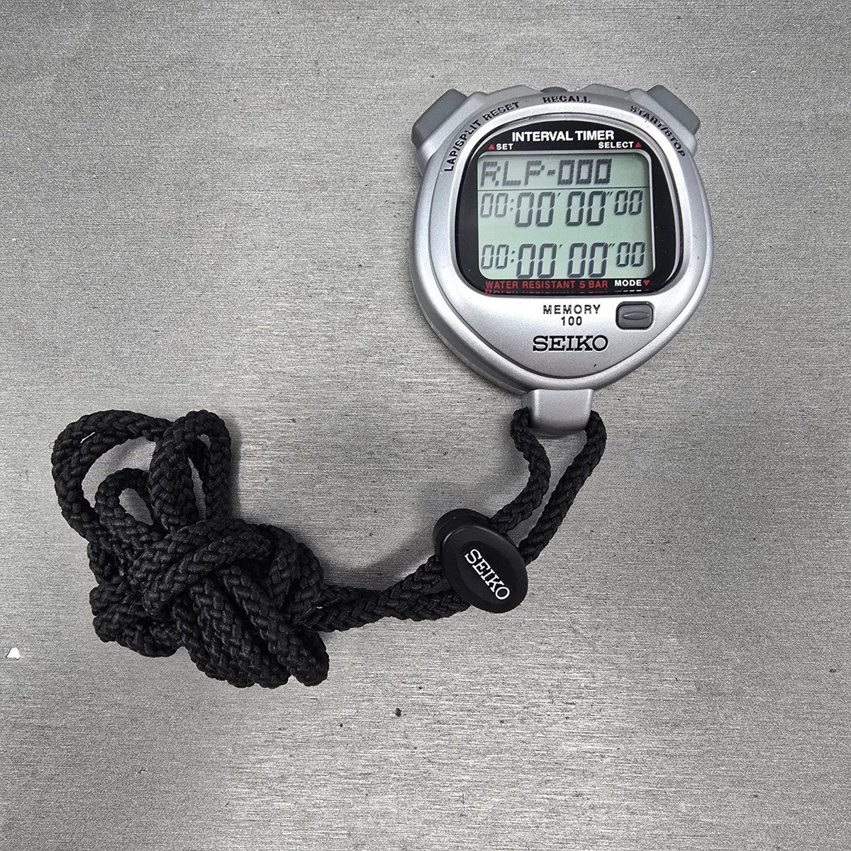 Seiko Stopwatch S057-4000 Digital Silver Timer 100 Lap Round New Battery0
