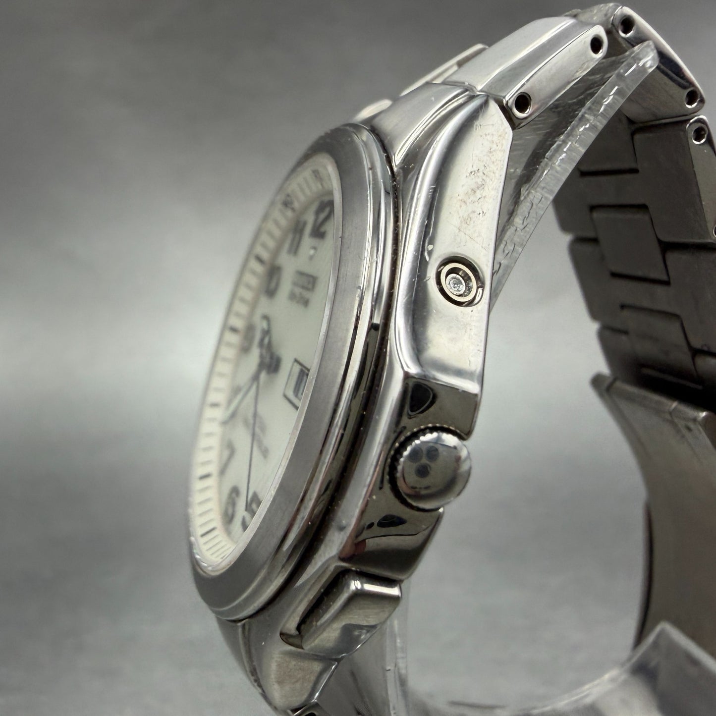 Citizen Eco-Drive Attesa Watch Men 37mm Cream Dial Titanium Atomic Daydate READ!3