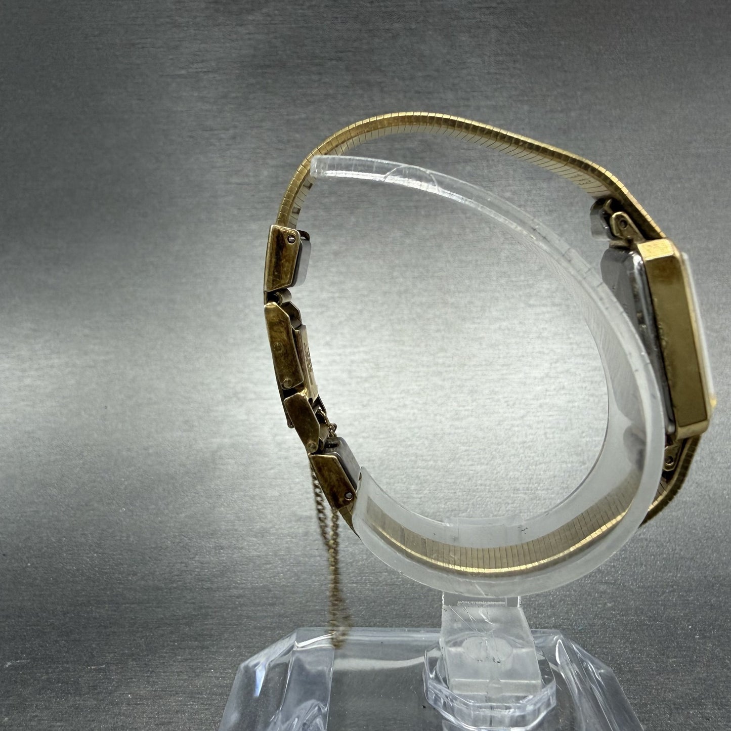 Seiko Tank Watch Women 14mm Champagne Dial Gold Tone 1320-5770 New Battery KUH98