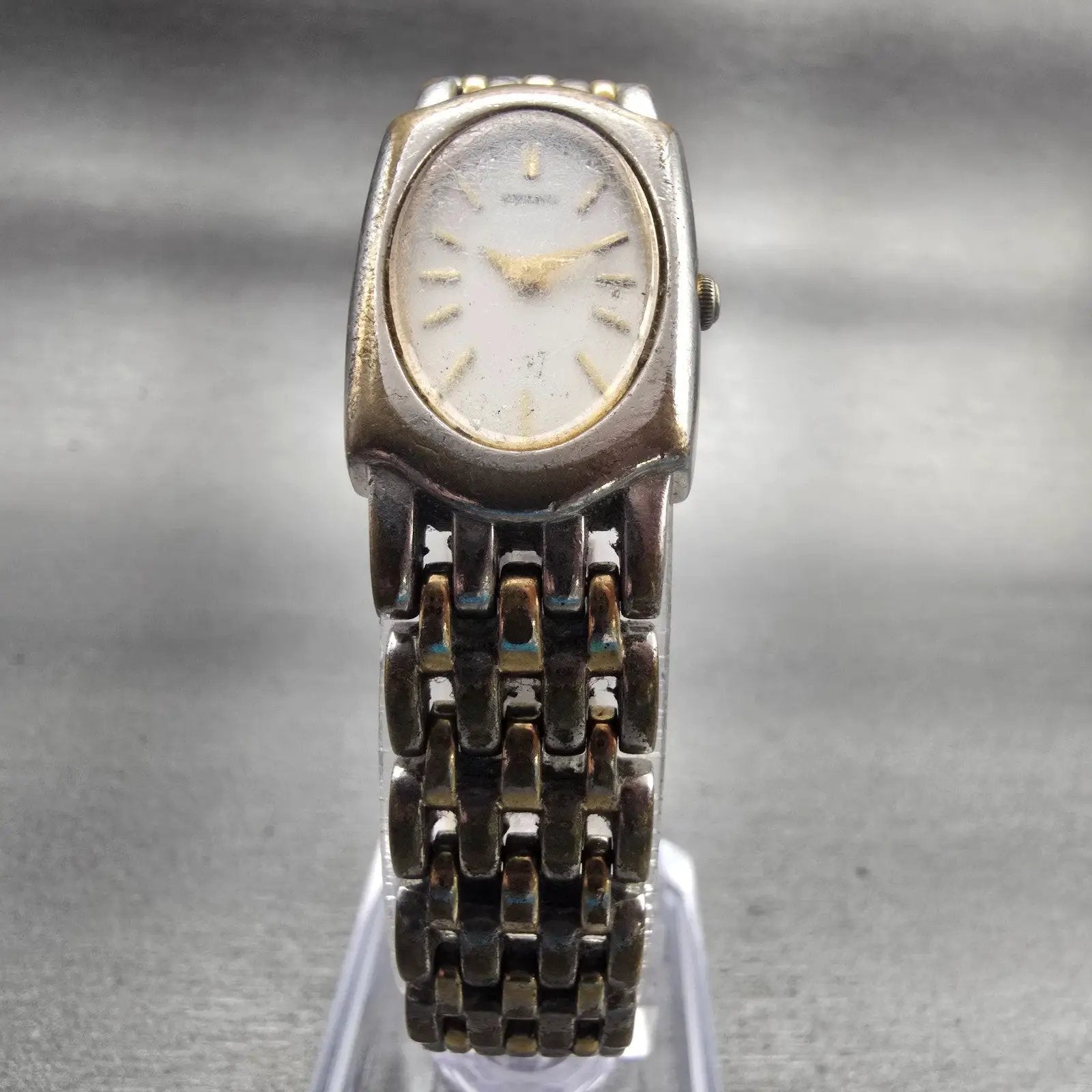 Seiko Watch Women 17mm White Dial Two Tone Rectangle 1N00-6E20 New Battery VTG5
