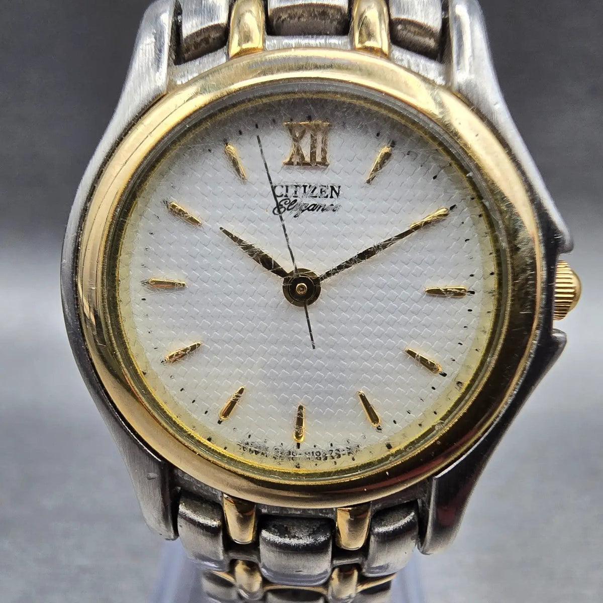 Citizen Elegance Watch Women 24mm White Dial Two Tone Round 5930-H06867 New Batt1