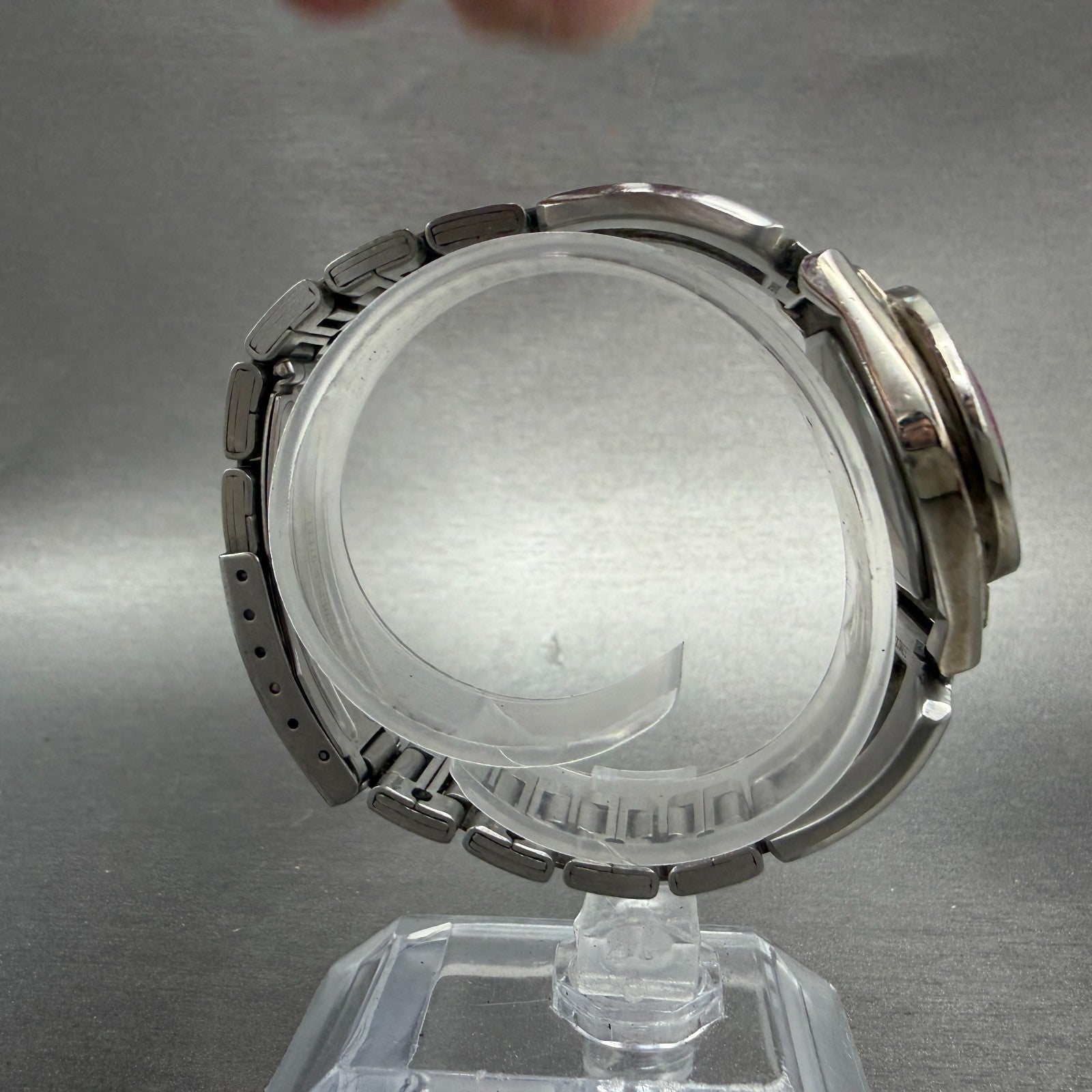 Seiko ALBA AKA Watch Women 33mm Red Dial Silver Tone Date V782-5A40 New Battery8