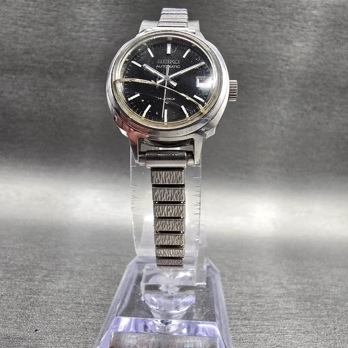 Seiko Automatic Watch Women 23mm Black Dial Silver Date 4205-0030 Works5