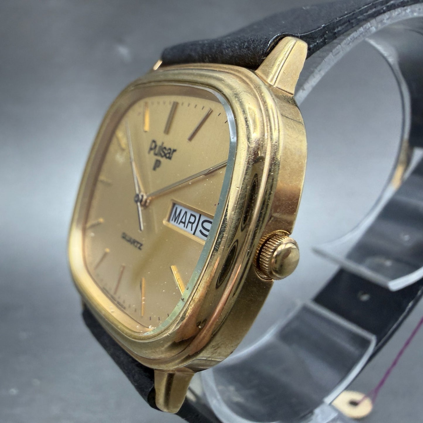 Pulsar Watch Unisex 33mm Gold Dial Gold Tone Daydate Oval Y553-5019 READ!!!!!!!!2
