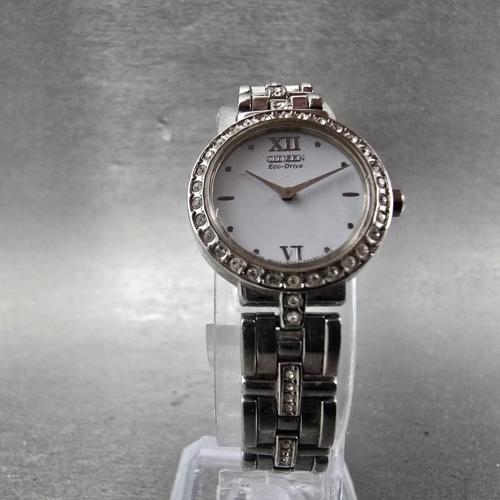 Citizen Watch Women 21mm White Dial Silver Tone Round B023-S028698 Runs Crystals6