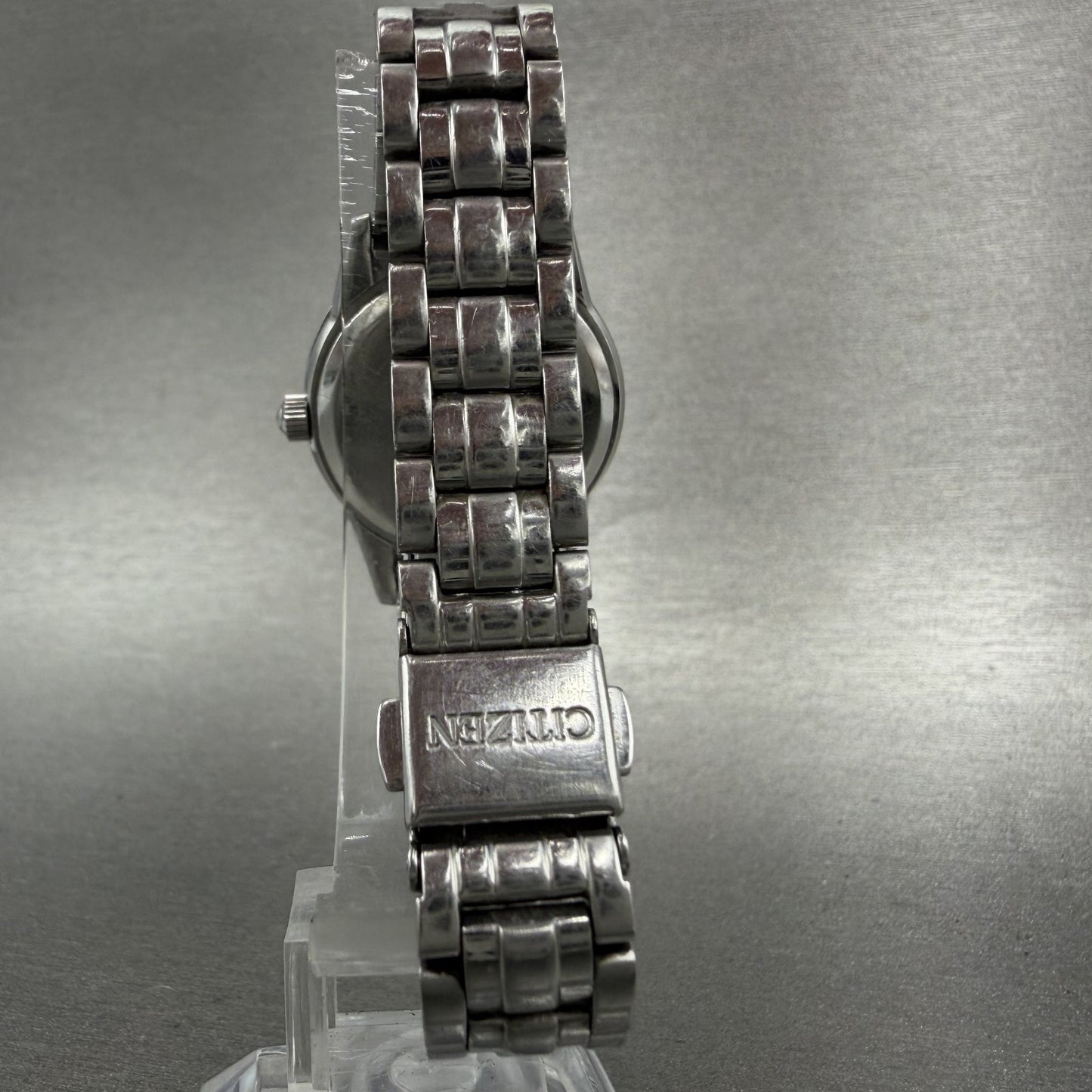 Citizen EcoDrive Watch Women 28mm MOP Dial Silver Tone Round Date Runs7