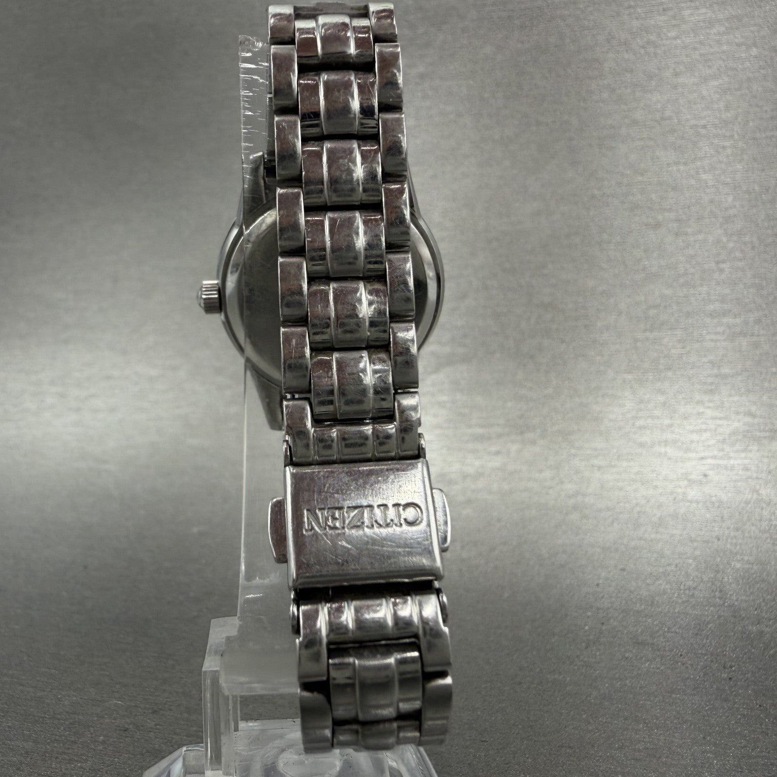 Citizen EcoDrive Watch Women 28mm MOP Dial Silver Tone Round Date Runs7