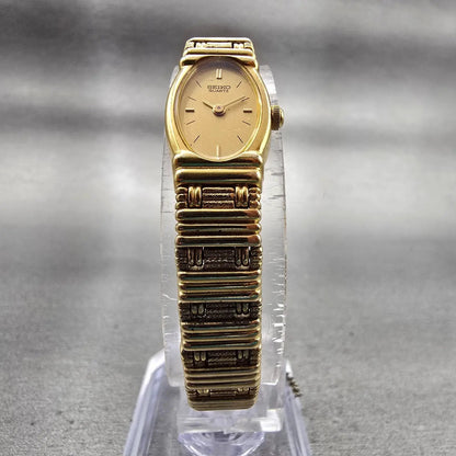 Seiko Watch Women 12mm Gold Dial Gold Tone Oval 1E20-5179 New Battery Vintage5